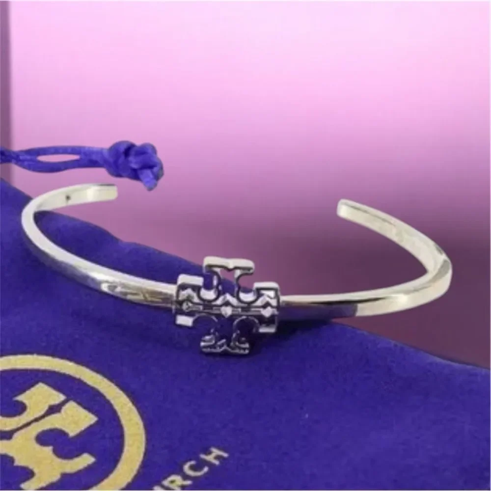 TORY BURCH BRITTEN SILVER BRACELET